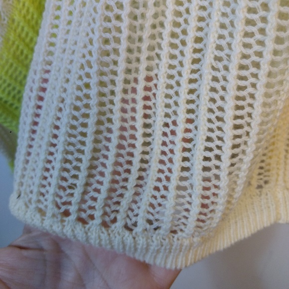 Nwt Roxy yellow striped sweater size medium - Picture 3 of 8